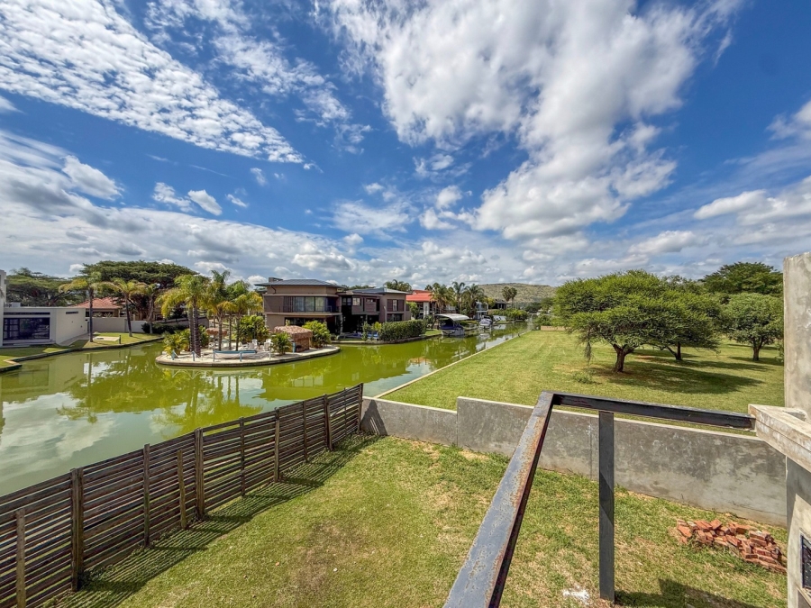 4 Bedroom Property for Sale in The Islands Estates North West